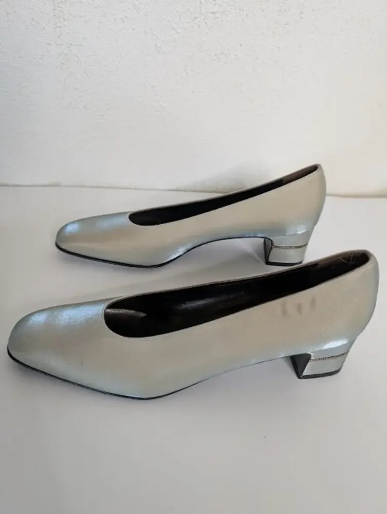 Salvatore‎ Ferragamo Nella Neoprene Nylon Pumps Blue Green Metallic Size 10 Work